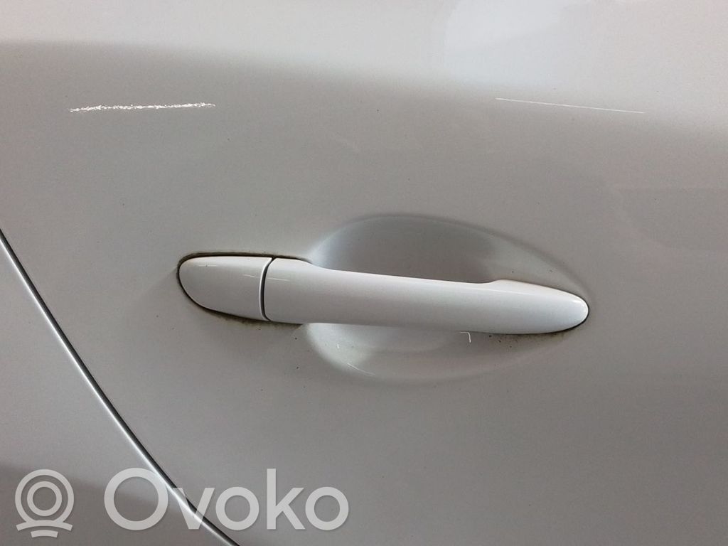 Mazda 3 II Manecilla externa puerta delantera 