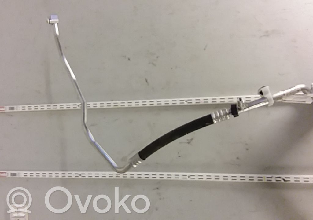 BMW 2 F44 Conductă/furtun aer condiționat (A/C) 