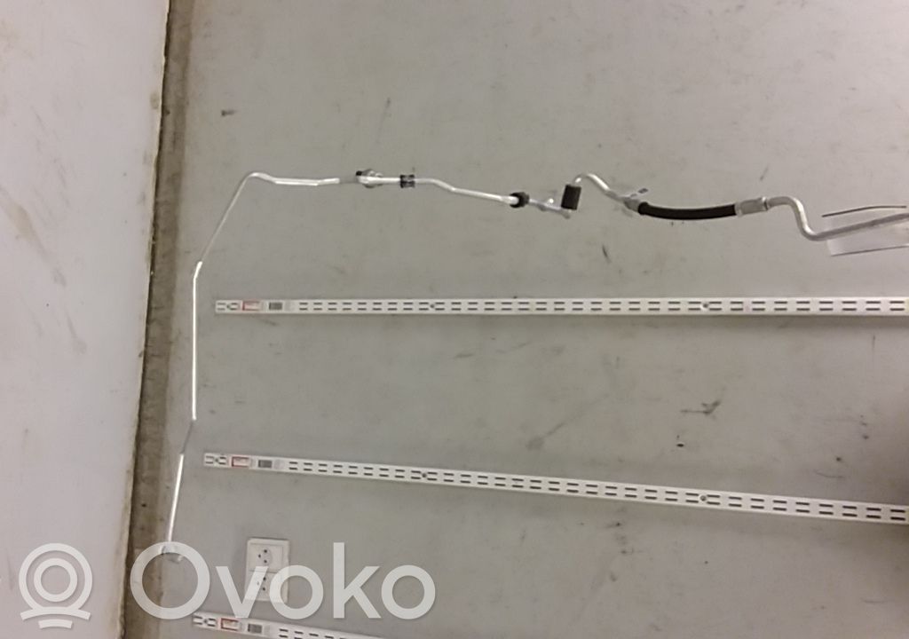 BMW 2 F44 Wąż / Przewód klimatyzacji A/C 