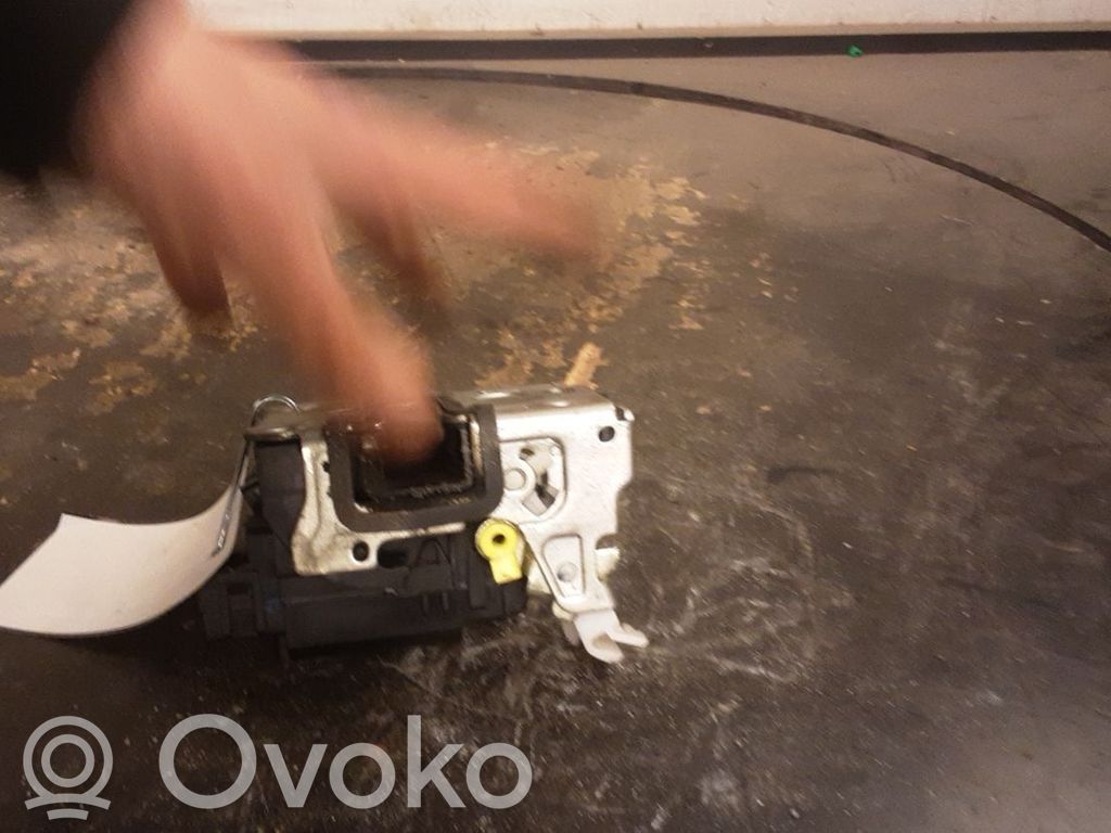 Central locking motor   805038137R,805032923R