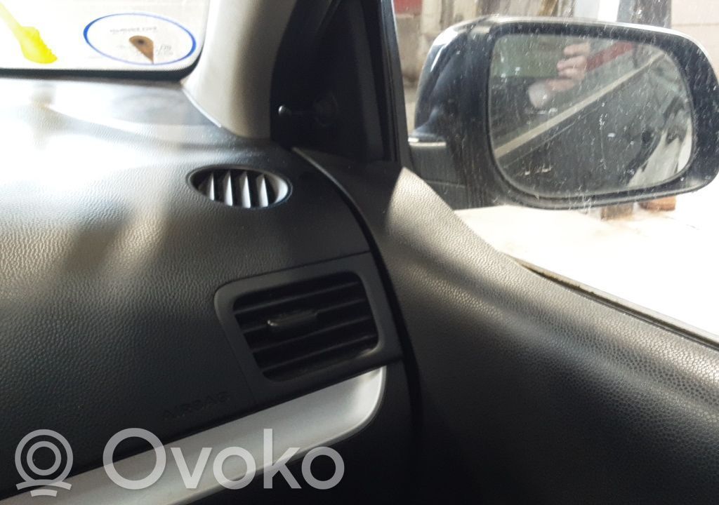 KIA Picanto Dash center air vent grill 