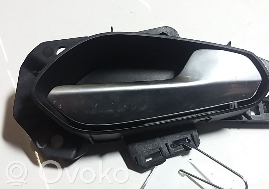 Fiat Tipo Manecilla interna puerta delantera 