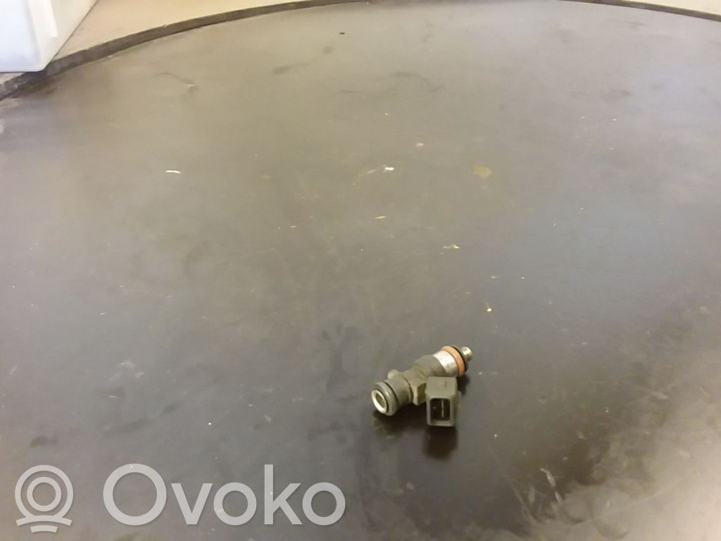 Renault Twingo II Inyector de combustible 