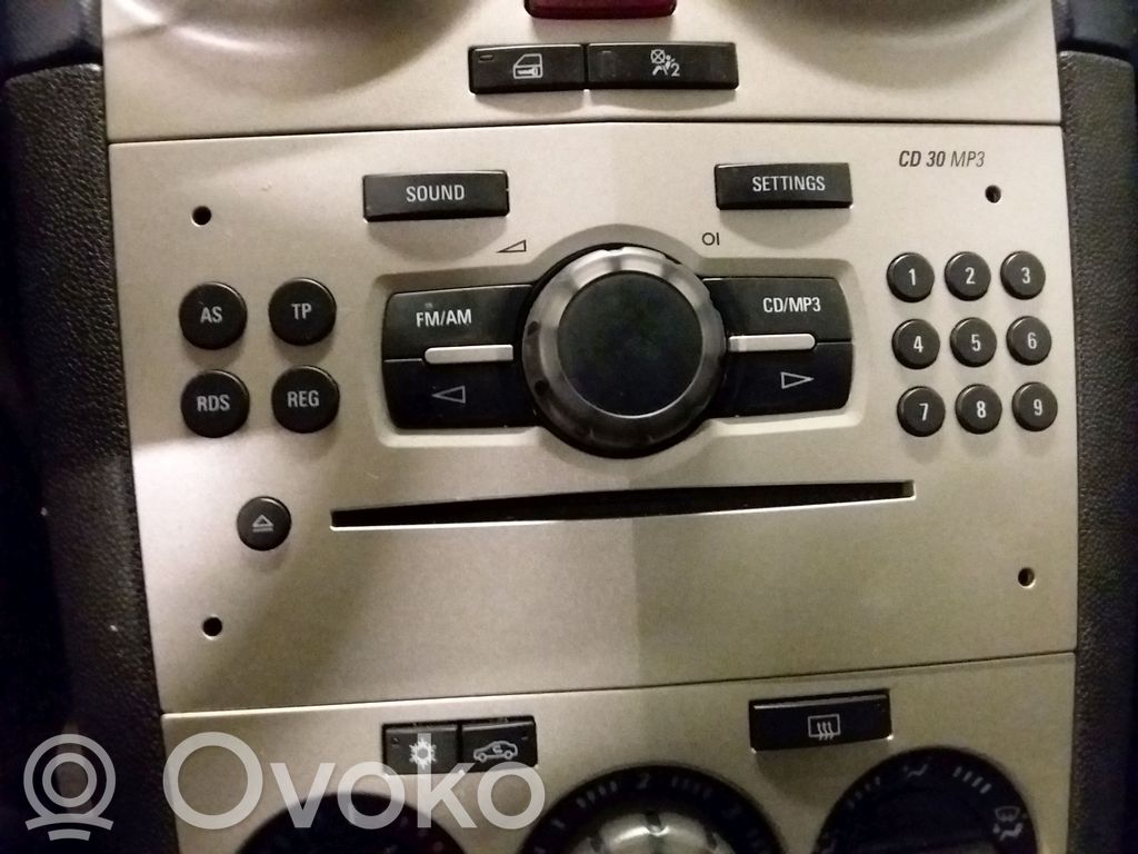 GPS navigation control unit/module   034451,497361088,034451