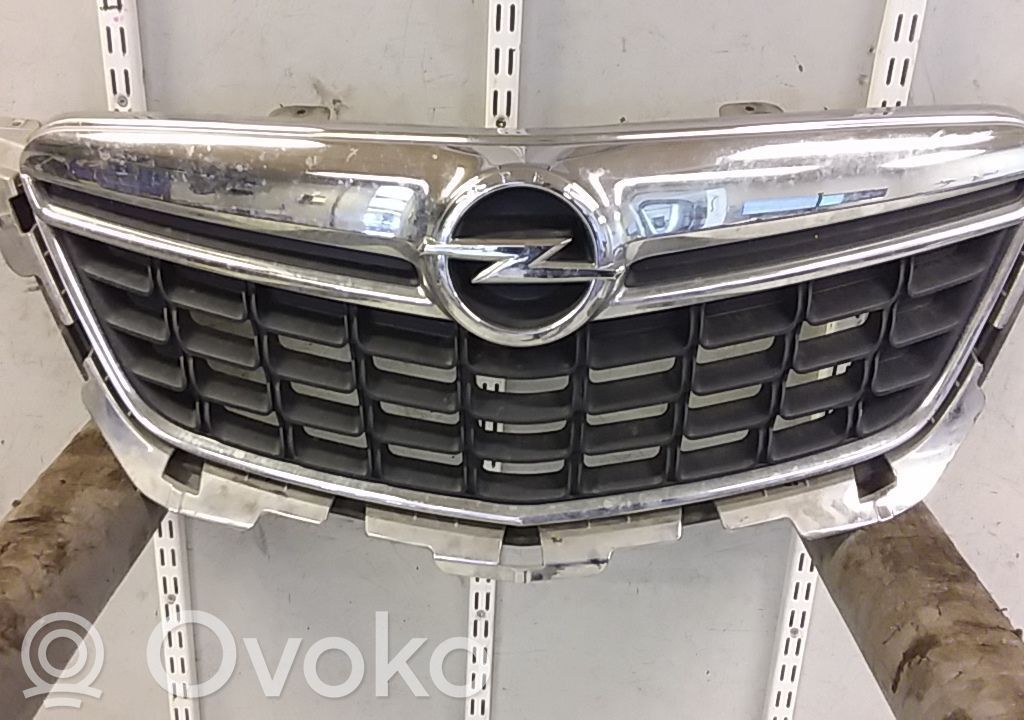 Front grill   95391779