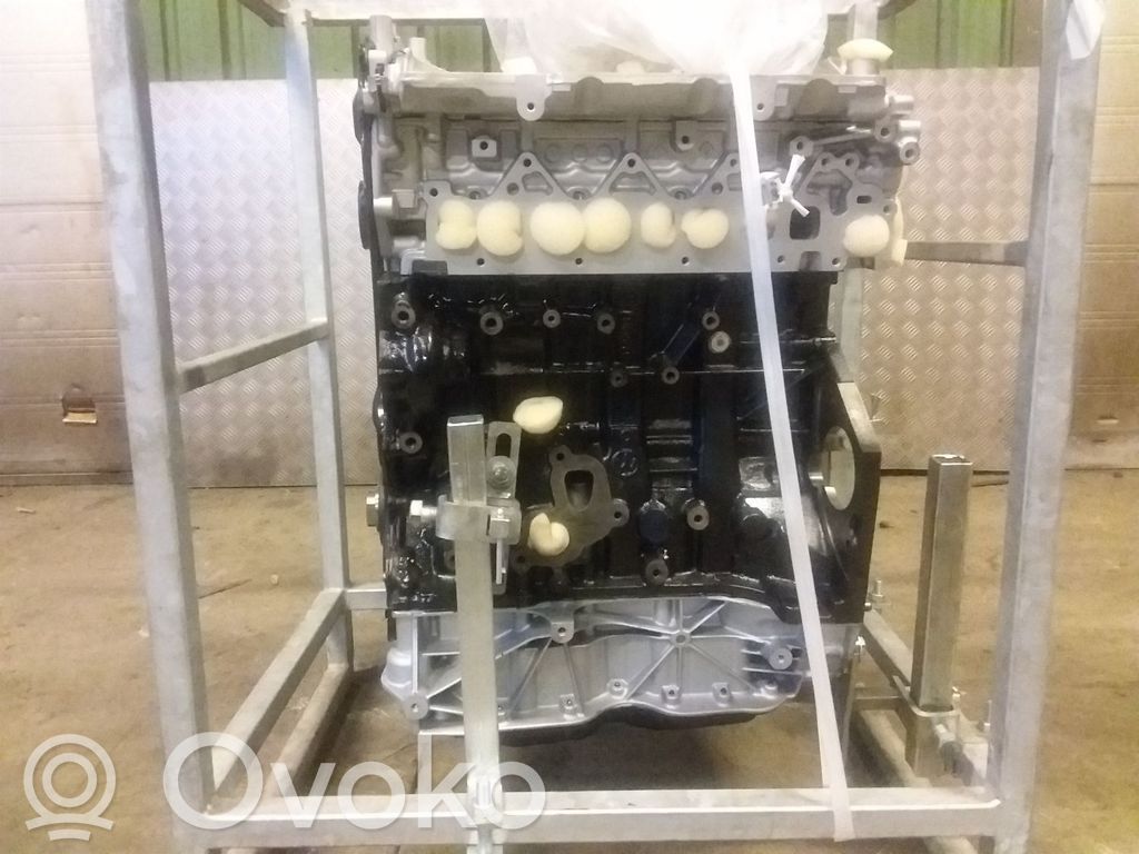 Engine   8201654865
