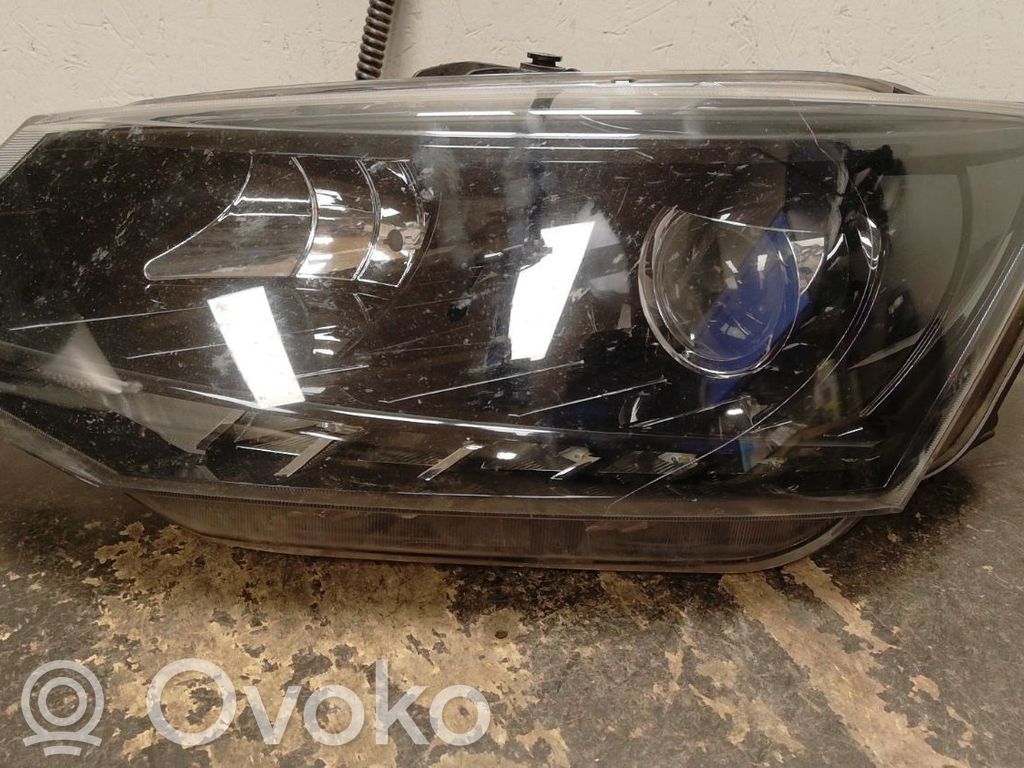 Skoda Fabia Mk3 (NJ) Faro/fanale 
