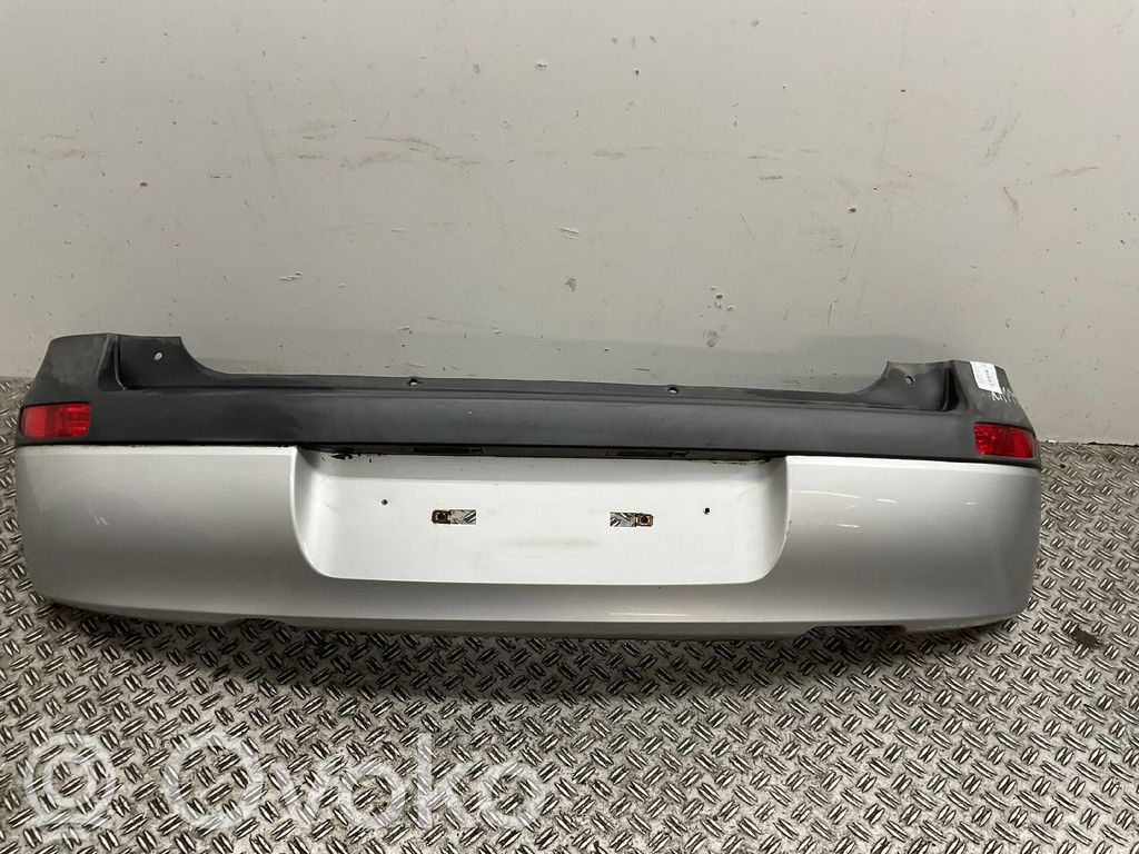 Opel Corsa C Parachoques 