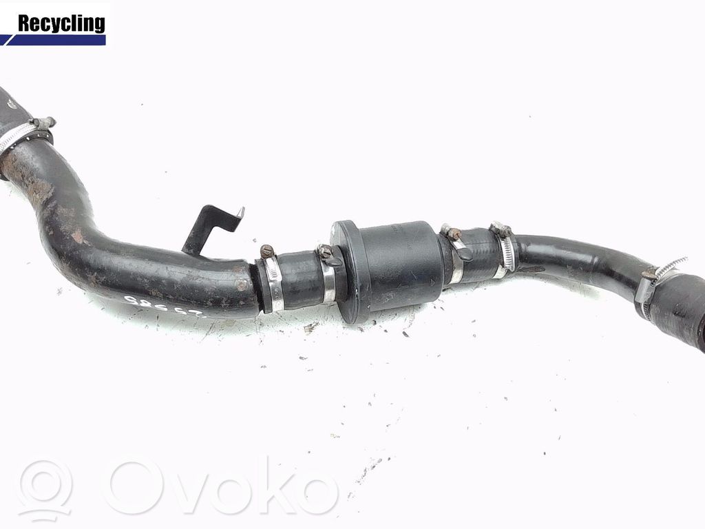 Ford Mondeo Mk III Manguera/tubo del intercooler 