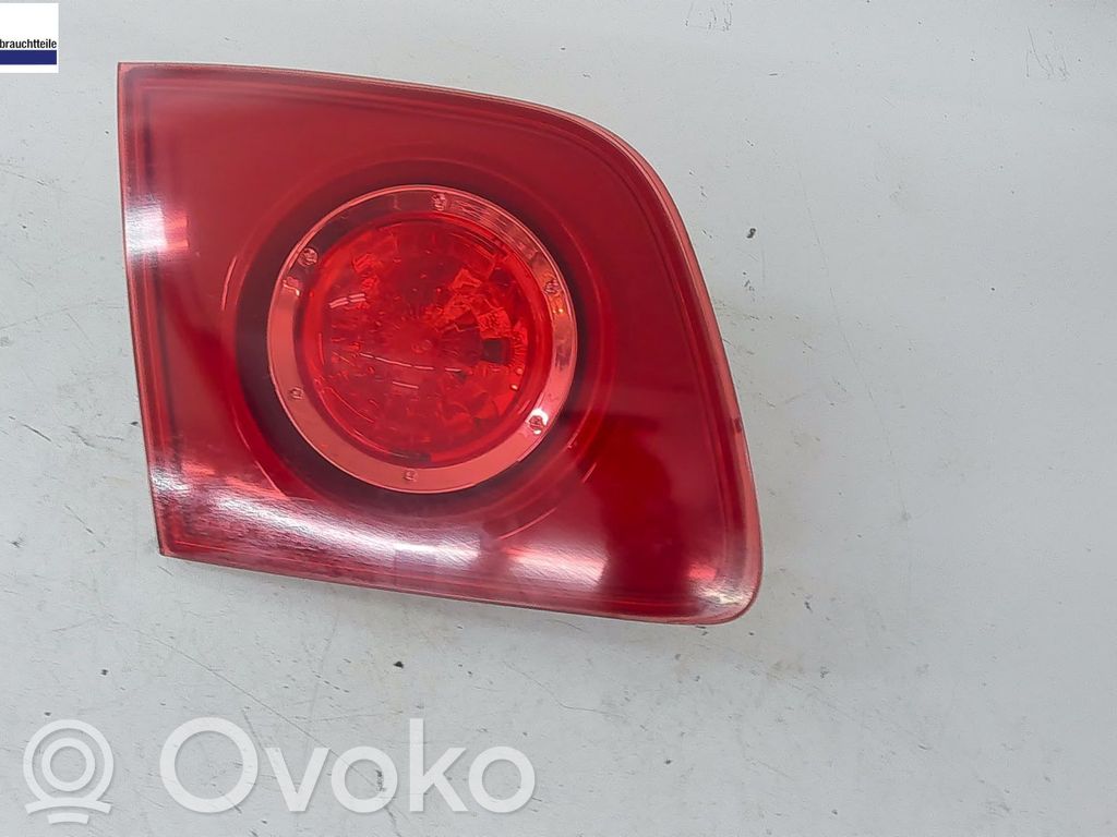 Mazda 3 I Takaluukun takavalot 
