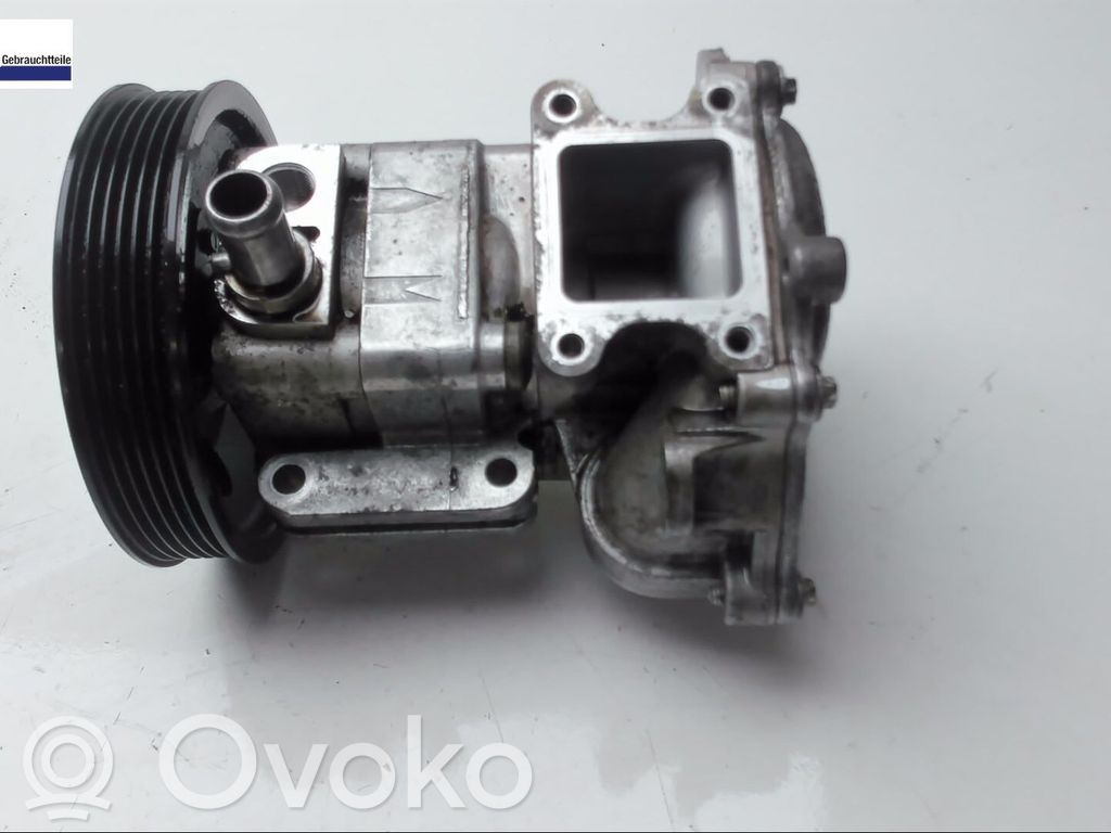 Ohjaustehostimen pumppu   32416758595