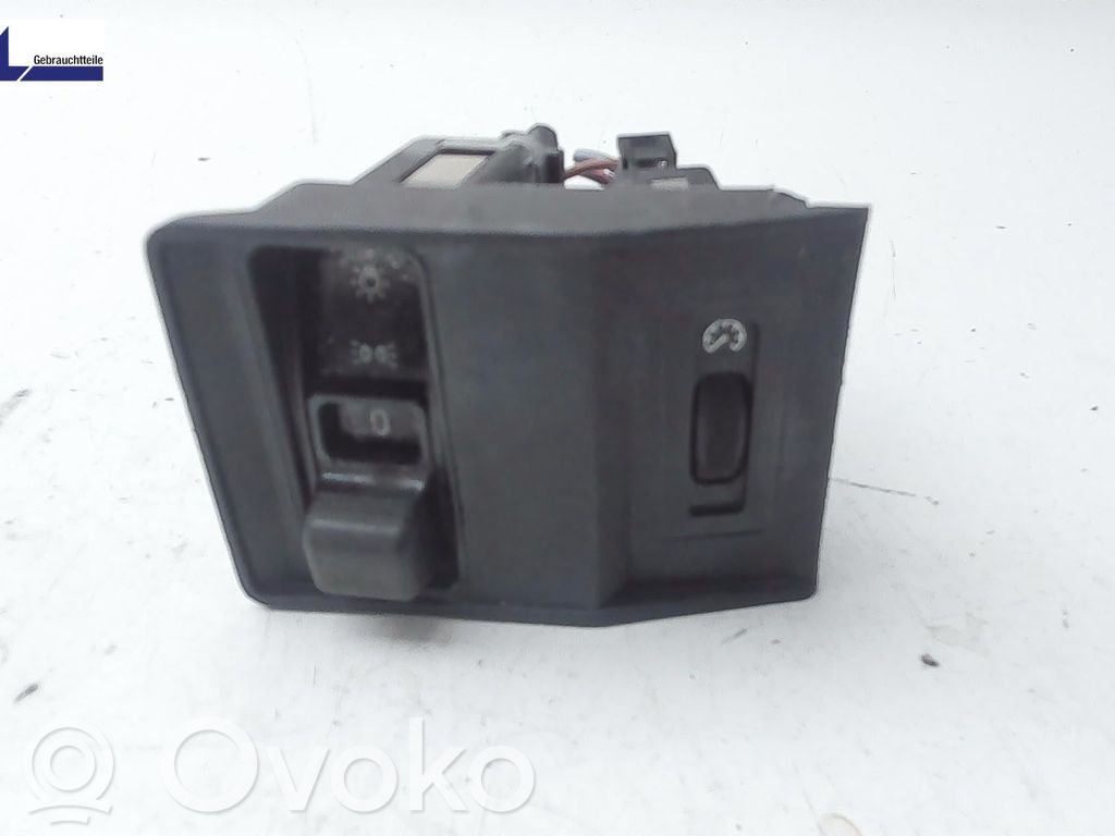 BMW 5 E34 Interruttore luci 