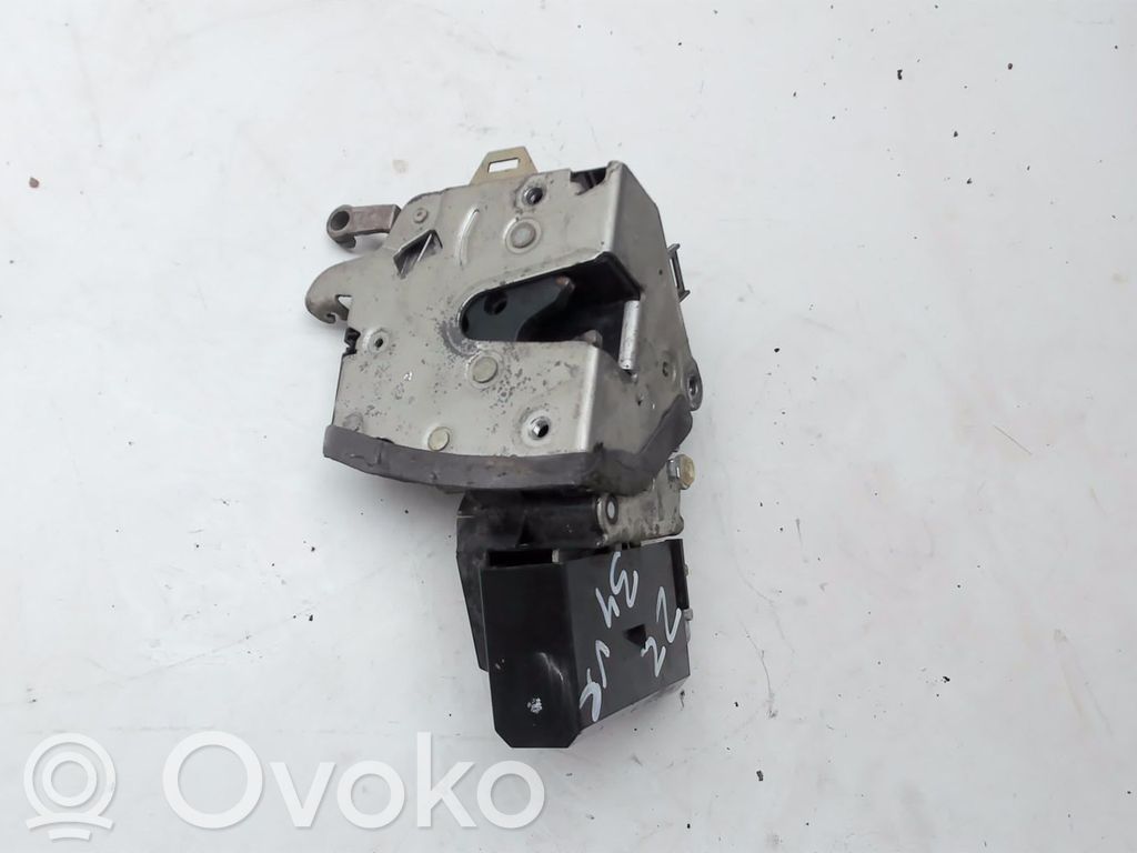 BMW 5 E39 Etuoven lukko 