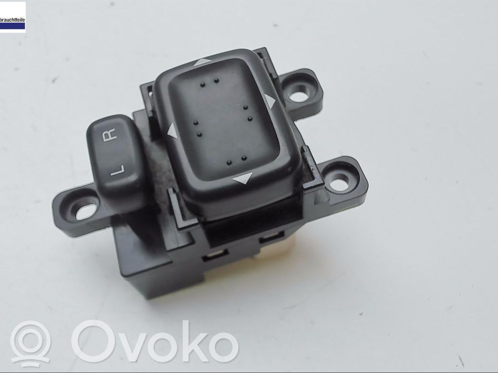 ESP (stability program) switch   GJ6E664T0