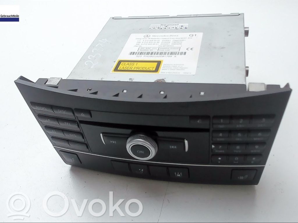 Mercedes-Benz E W212 Unitate principală radio/CD/DVD/GPS 
