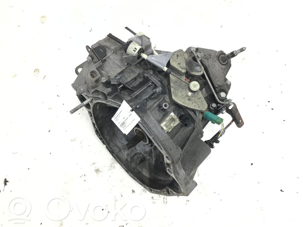 Renault Clio III Manualna 5-biegowa skrzynia biegów 