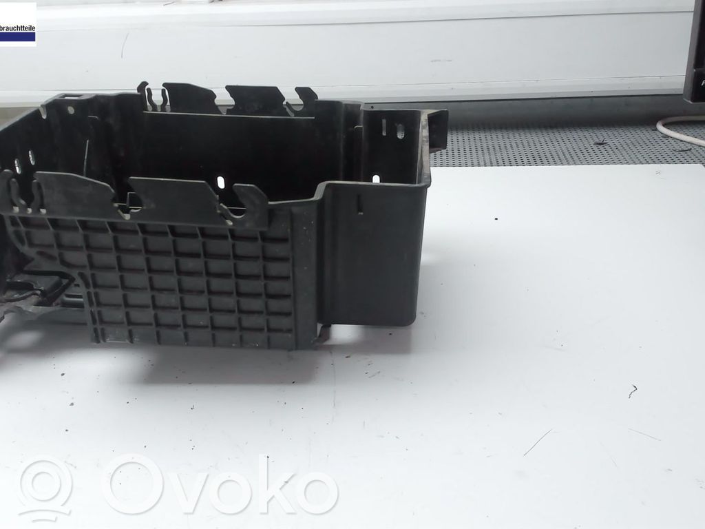 Citroen C2 Akumuliatoriaus dėžė 