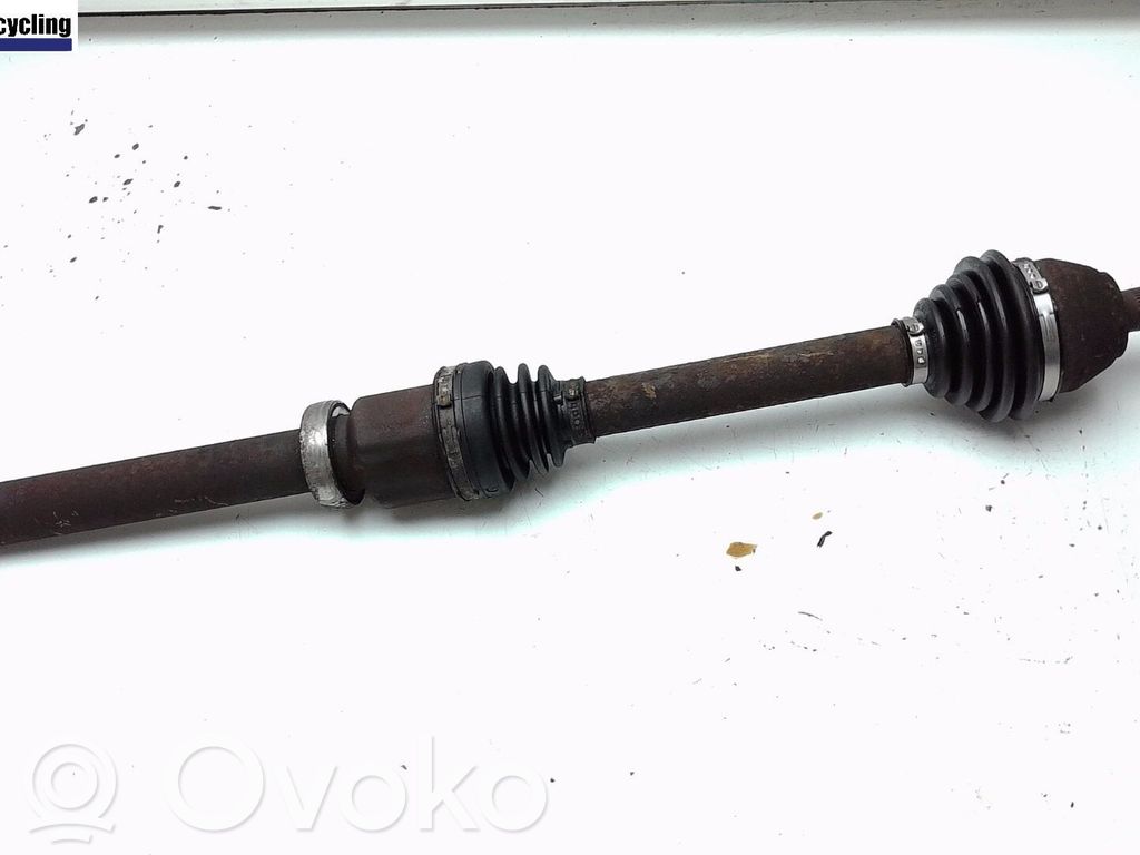 Etuvetoakseli   1726275
