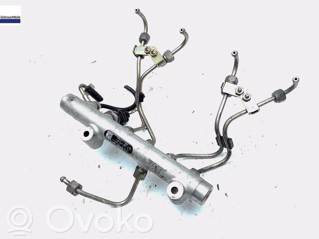 Opel Astra H Tubo principal de alimentación del combustible 