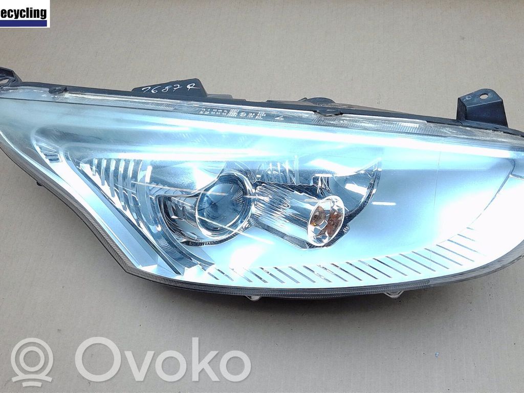 Ford B-MAX Etu-/Ajovalo 