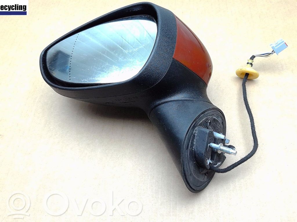 Ford B-MAX Wing mirror glass 