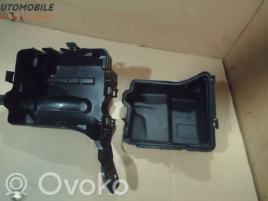Peugeot 1007 Fuse box set 