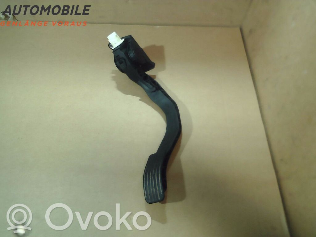 Peugeot 1007 Accelerator throttle pedal 