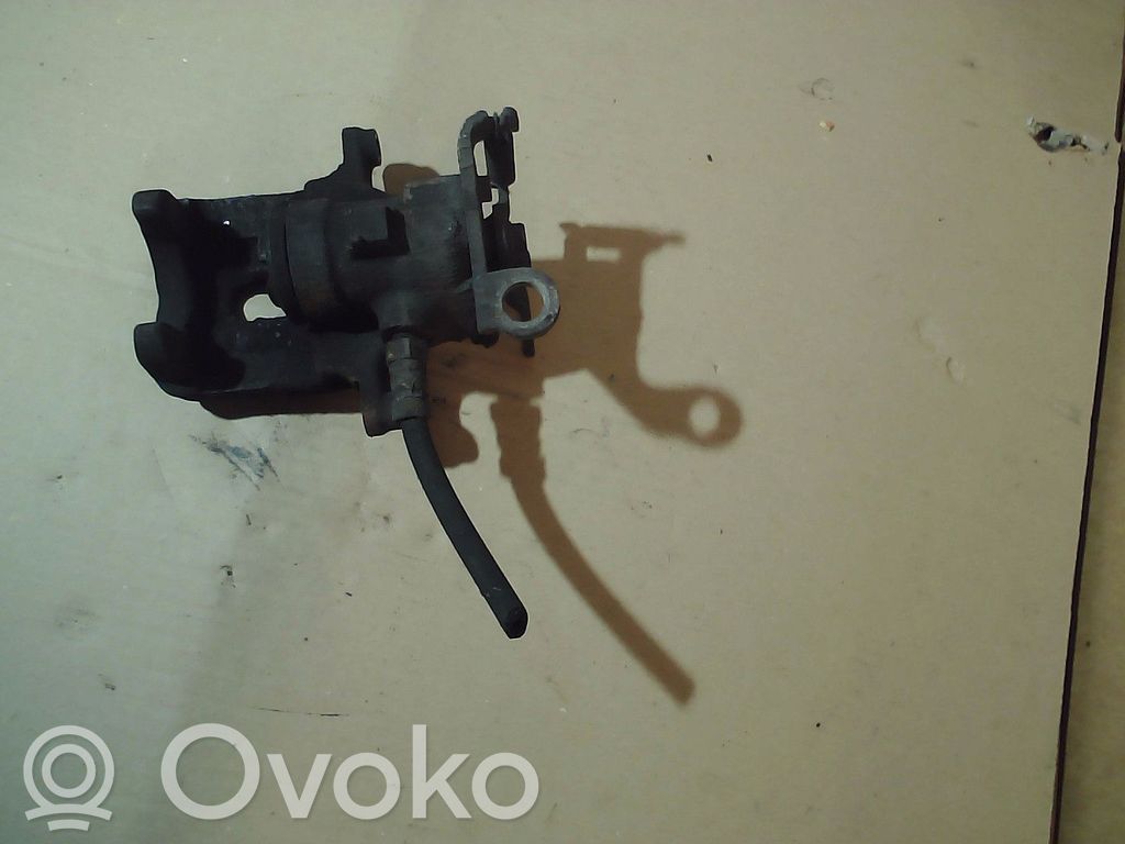 Ford Focus Galinis suportas 