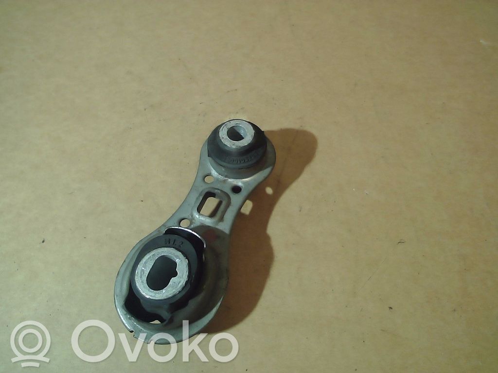Renault Megane II Engine mounting bracket 
