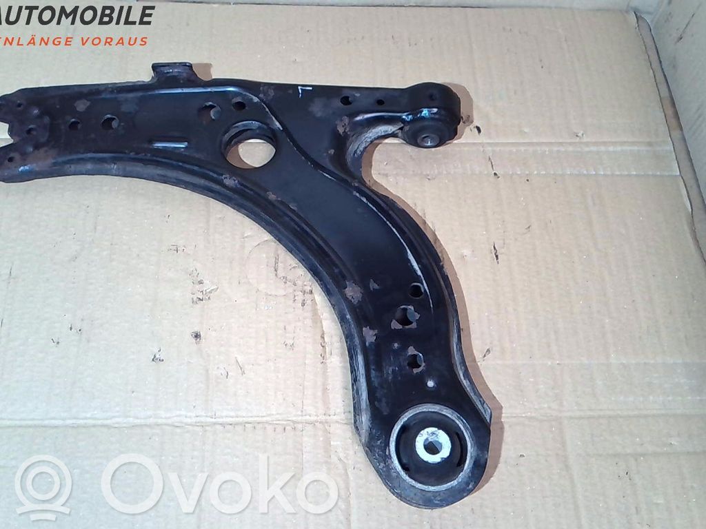 Volkswagen Golf IV Dolny wahacz przedni 