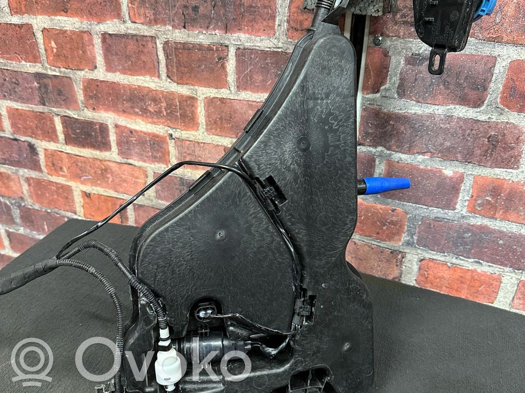 BMW M3 G80 Rezervor lichid spălare parbriz 