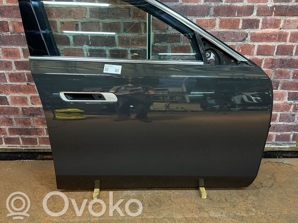 BMW 7 G70 Puerta delantera 