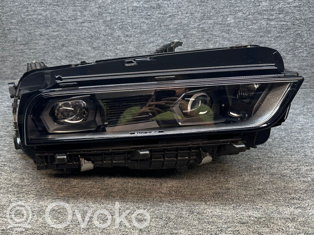 BMW 7 G70 Faro/fanale 