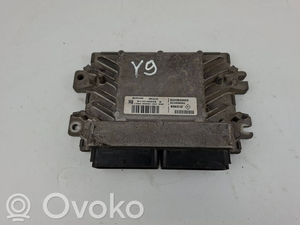 Dacia Sandero Engine control unit/module 