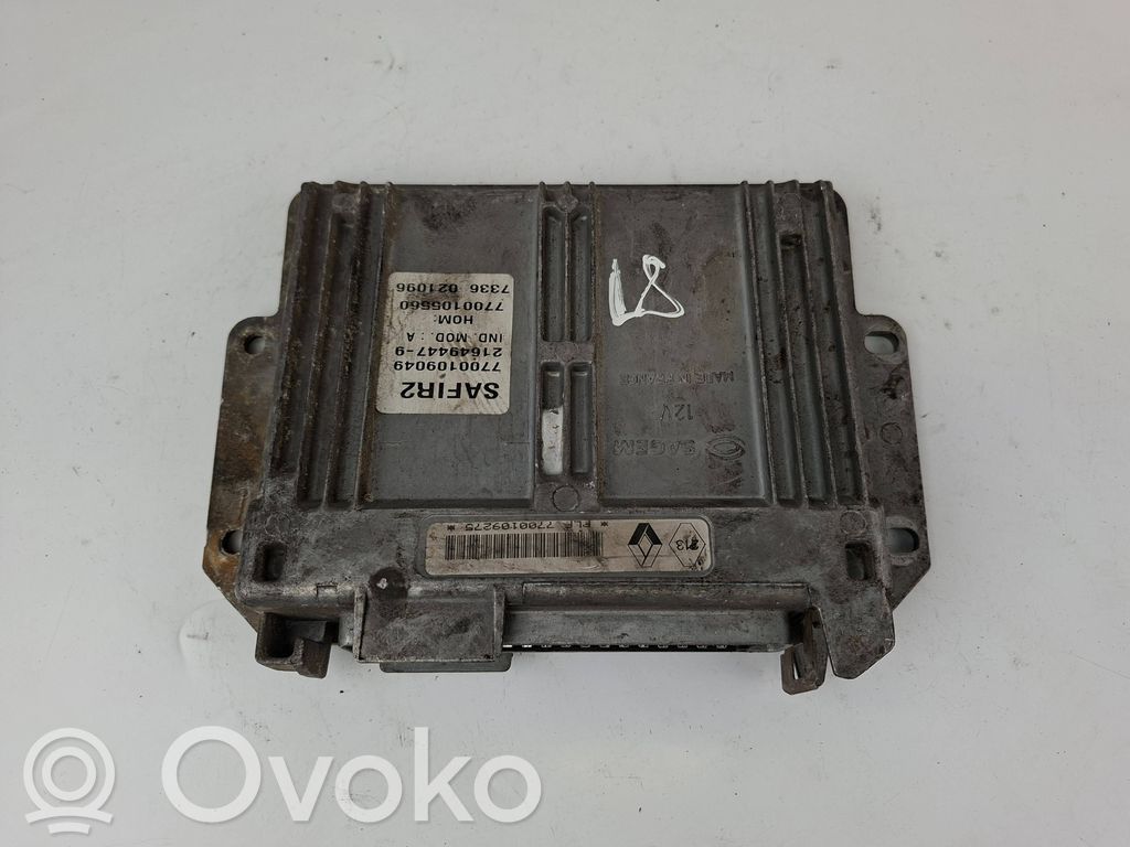 Renault Twingo II Engine control unit/module 