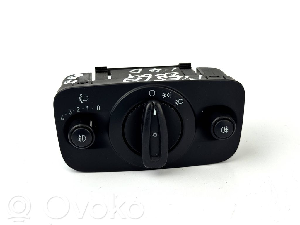 Ford Fiesta Light switch 