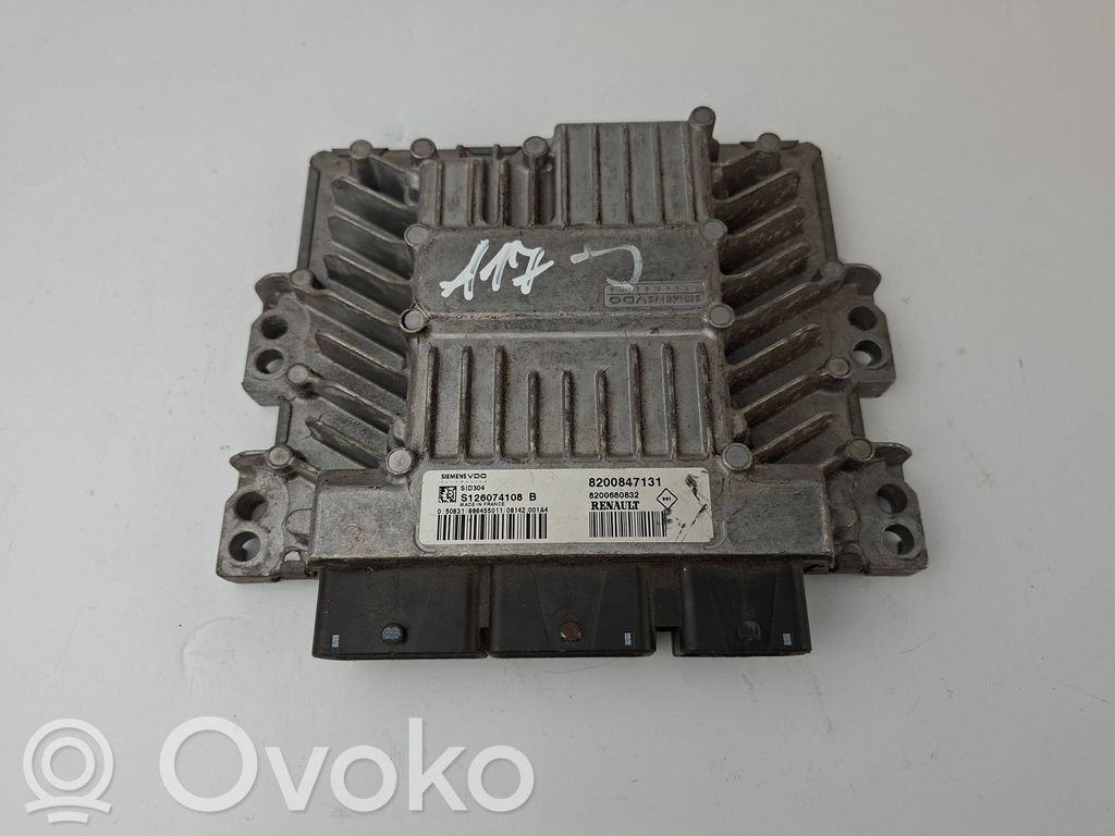 Moottorin ohjainlaite/moduuli   8200847131,82006808832