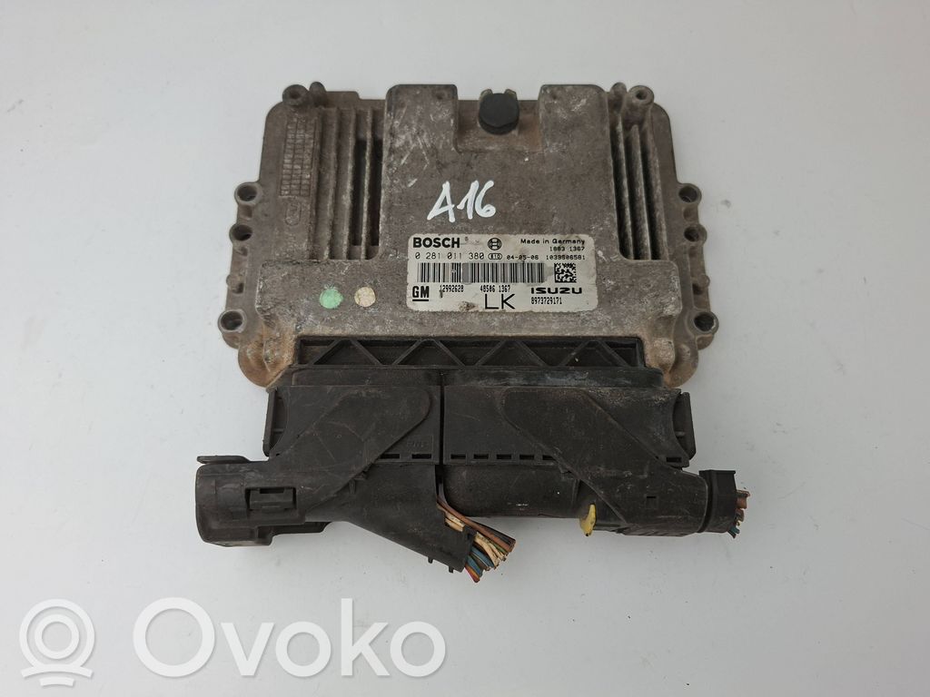 Opel Astra H Unidad de control/módulo del motor 