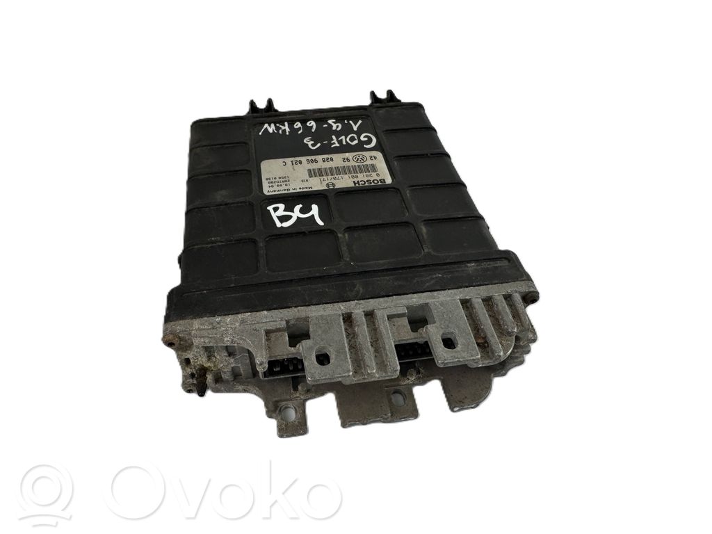 Volkswagen Golf III Engine control unit/module 