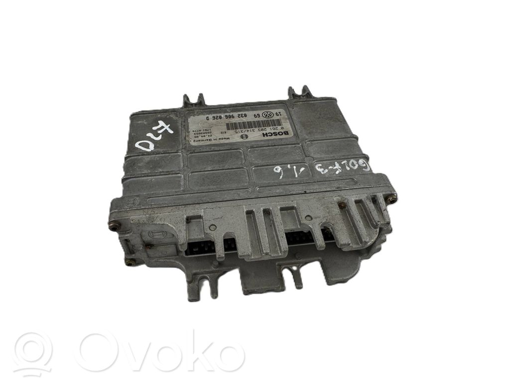 Volkswagen Golf III Engine control unit/module 