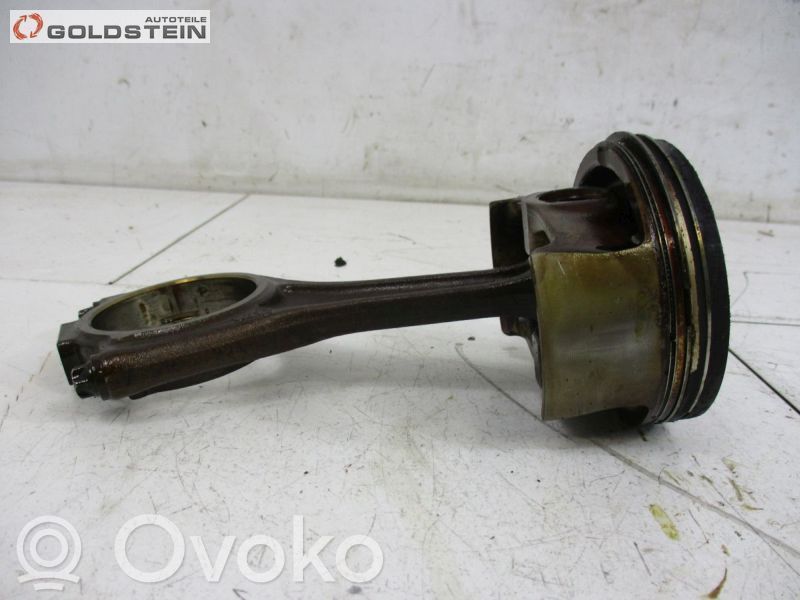 BMW 7 E65 E66 Kolben 