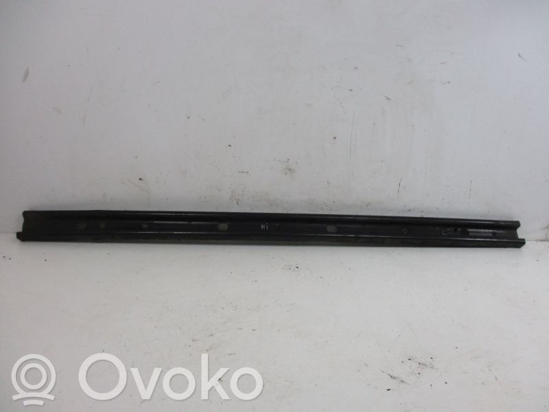 Balkis priekinio bamperio   8C1117970,8C1117970