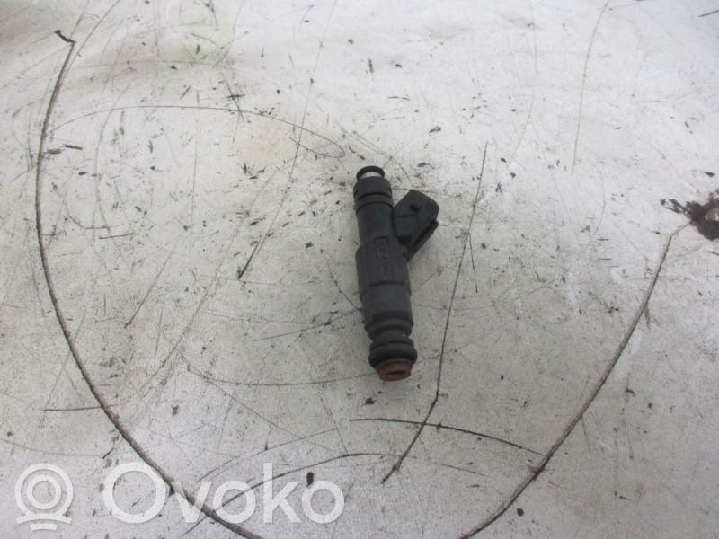Fuel injector