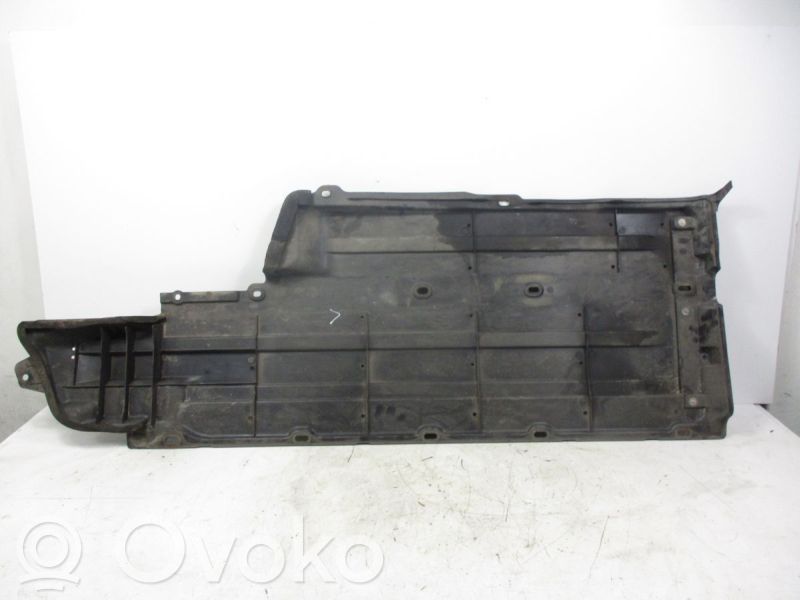 Placa protectora/protector antisalpicaduras motor   56411AG012,56411AG012