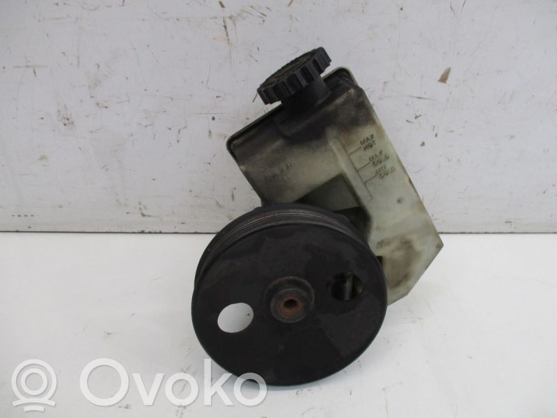 Jeep Cherokee KJ Ohjaustehostimen pumppu 