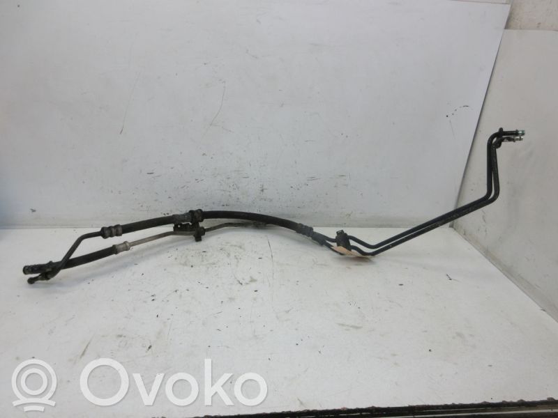 Ford C-MAX I Öljyn jäähdytysputki 
