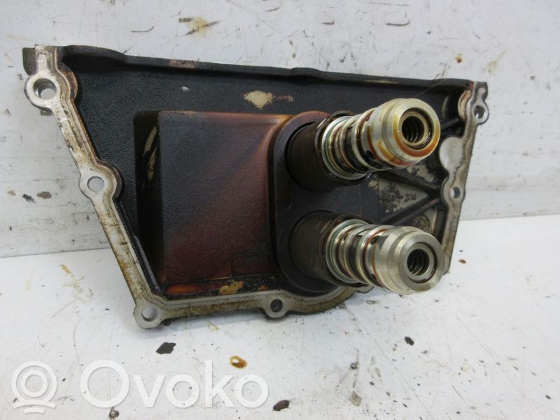 BMW 7 E65 E66 Engine cover (trim) 