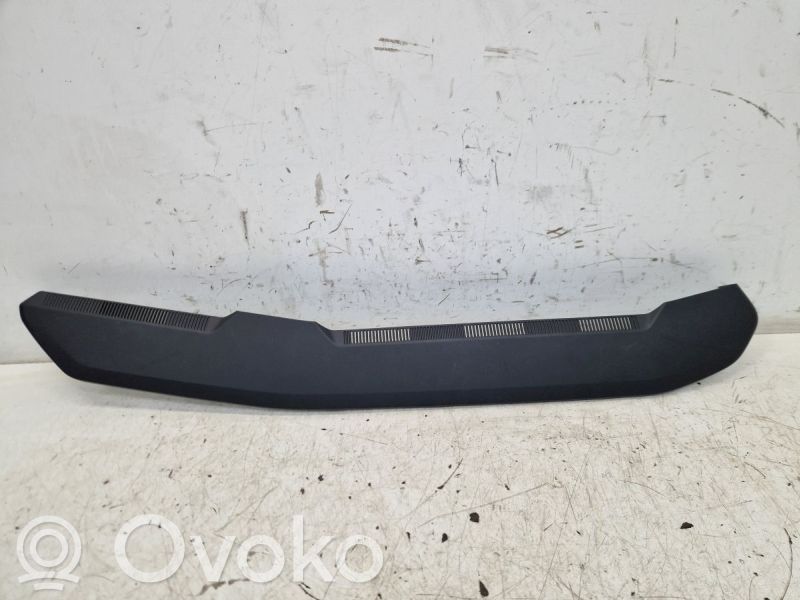 Renault Megane E-Tech Engine cover (trim) 