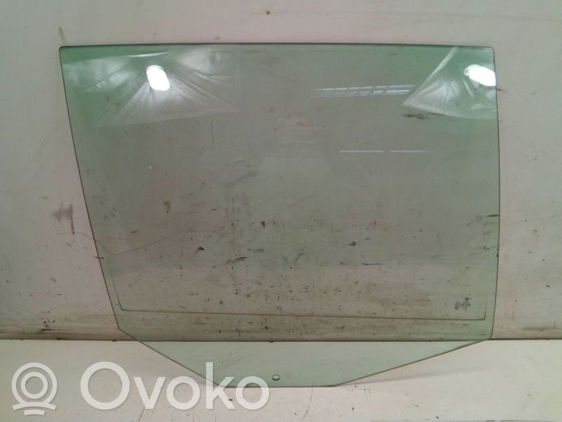 Rear windscreen/windshield window   7044192,7044192