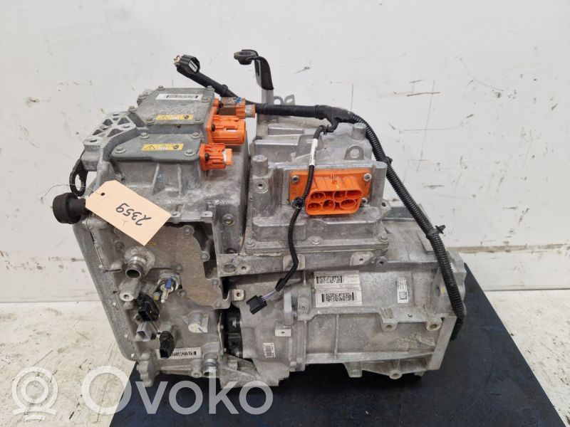 Variklis   290102964R,296G12873R,290102964R,290V74207R,296G12873R
